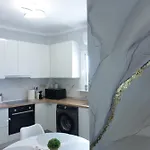 Avra Sea Walls Apartamento